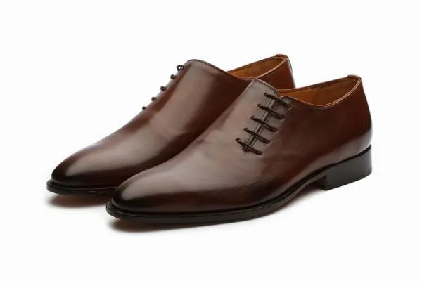 Plain Wholecut Oxford - Brown (with side lacing)